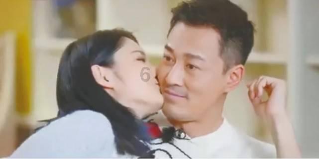 甜美奥莉暑假逛街